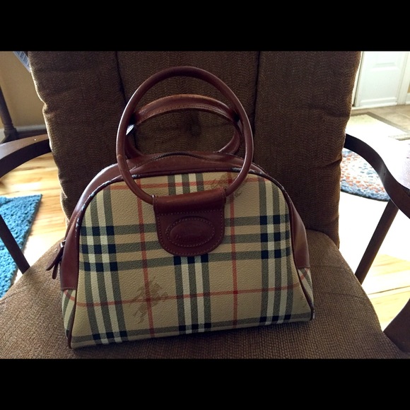 Authentic Burberry Purse Handbag - Iconic Plaid - Picture 1 of 11